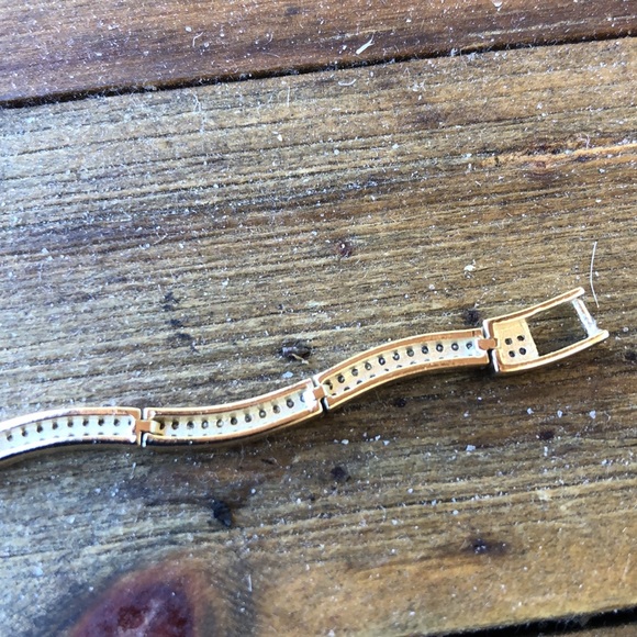 NWOT 925 Sterling Silver Gold Vermeil Overlay Crystal Wavy Tennis Bracelet! - Picture 9 of 13